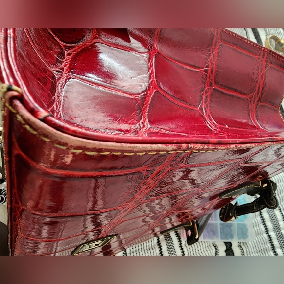 Dooney & Bourke Satchel Oxblood Red Croc Embossed Stachel - Picture 6 of 11